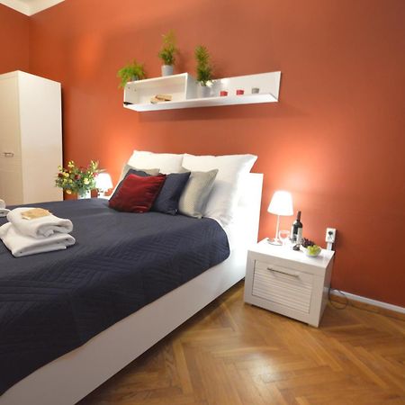 Central Wawel Apartments 크라쿠프 외부 사진